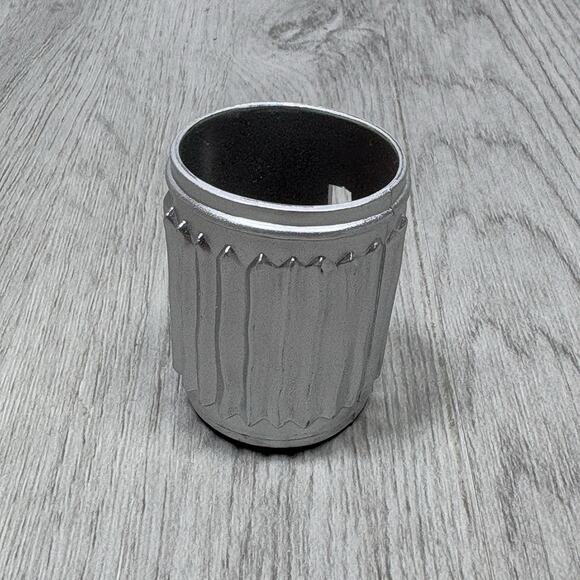 Vintage 1999 D-VON DUDLEY ECW OSFTM action figure Pivot Punch w/ Trash Can - Picture 7 of 9